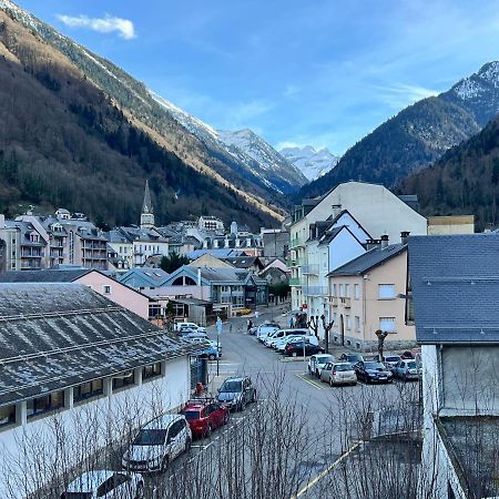 Centre Ville, T2 Avec Terrasse Et Parking Couvert. 코트레 외부 사진